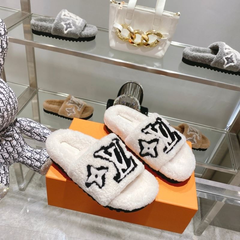 Louis Vuitton Slippers